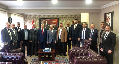 MHP Gebze'den kaymakam ve emniyet müdürüne ziyaret