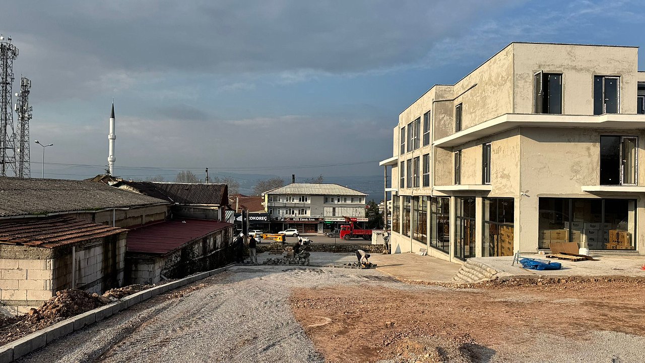 Başiskele’de Daha Konforlu Ulaşım İçin Çalışmalar Sürüyor