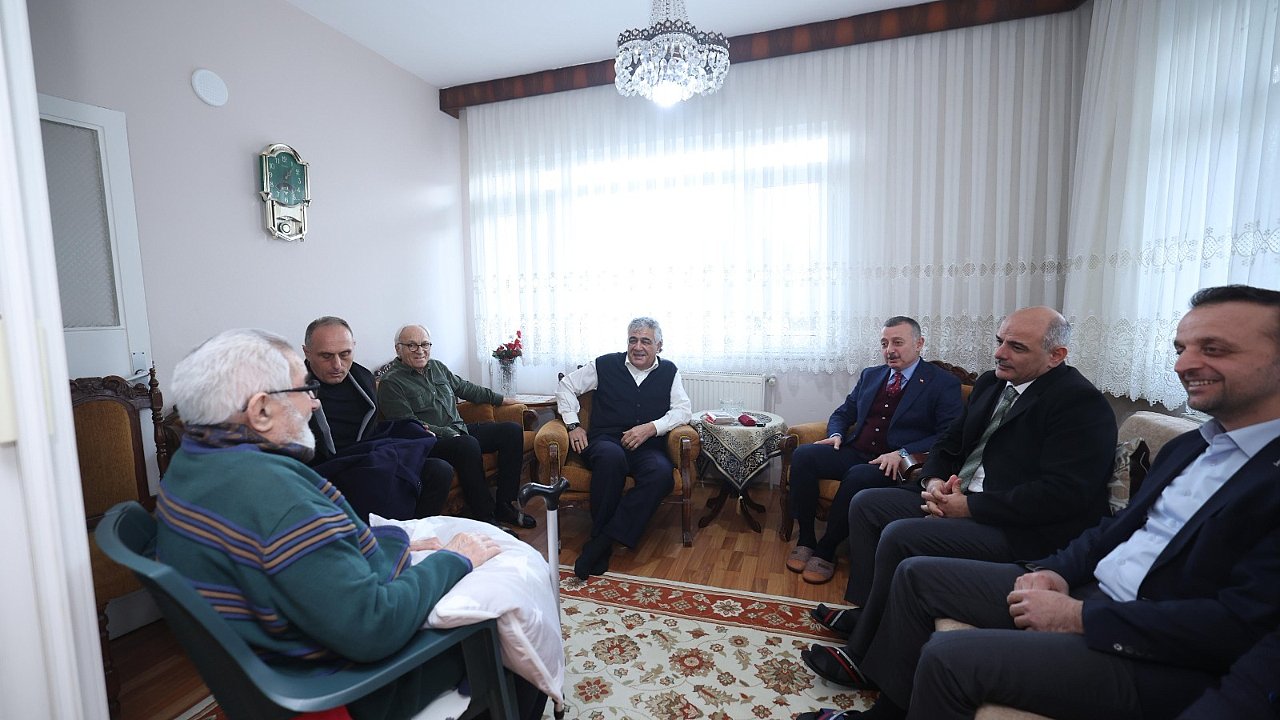 Büyükakın’dan, milli güreşçiye vefa ziyareti