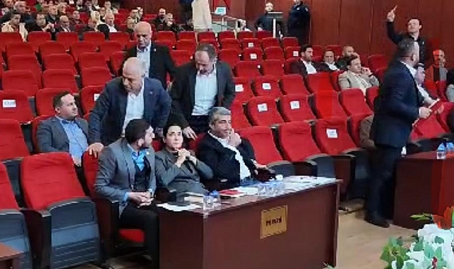 İyi Partili başkandan Dem Parti 'ye destek