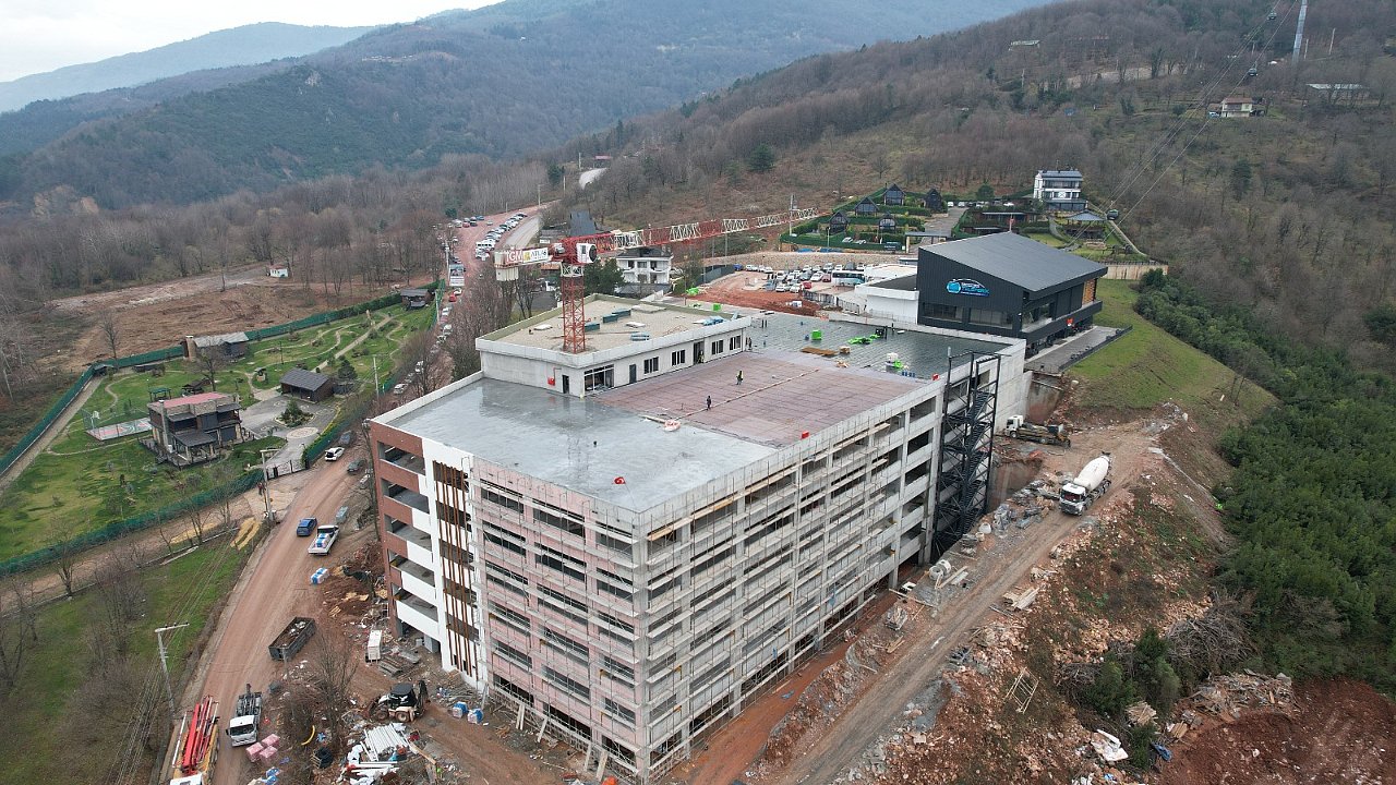 Kartepe Teleferik’te katlı otopark gün sayıyor