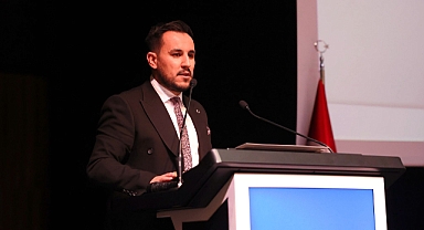 CHP’Lİ BARAN AYDIN 6 YILDIR BİTMEYEN KENT MEYDANINI SORDU