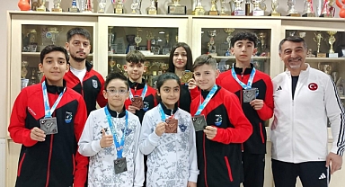 Darıca'nın minik sporcuları Türkiye Şampiyonası’na damga vurdu!