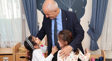 Başkan Büyükgöz, Güzide Kreş’te Öğretmenler Günü’nü Kutladı