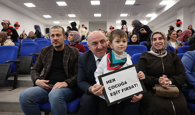 Darıcalı çocuklar Gazze için sahneye çıktı