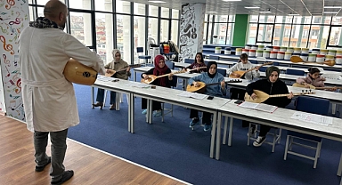 Çayırovalılar, bağlama kurslarından çok memnun  