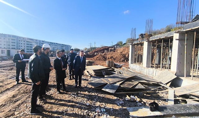 Vali Aktaş, Derince İlçe Jandarma Komutanlığı İnşaatı ve Derince İlçe Emniyet Müdürlüğünde İncelemelerde Bulundu