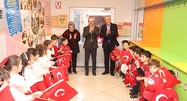 Çayırova’daki çocuk kulüplerinde bayrak coşkusu  