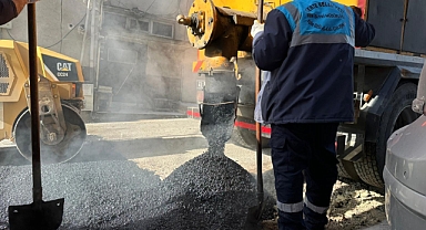 GEBZE BELEDİYESİ ASFALT YAMA ÇALIŞMALARINA DEVAM EDİYOR  
