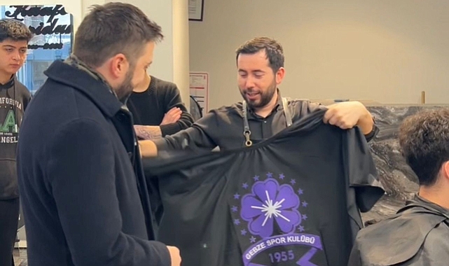 AK Gençlerden Gebzespora manevi destek