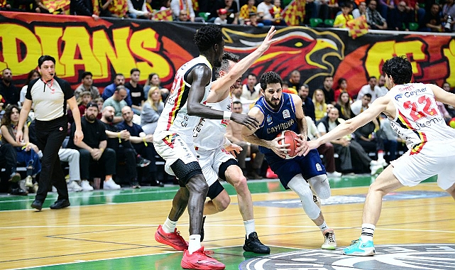 Çayırova Belediyesi, şampiyonluk yolunda hata yapmadı  