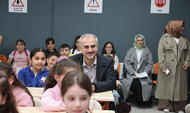 Çiftçi, Çayırovalı miniklerle, Trafik Eğitim Parkı’nda buluştu