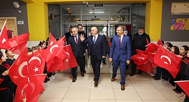 Darıca’da haftanın ilk dersi Başkan Bıyık’ın ziyaretiyle başlıyor