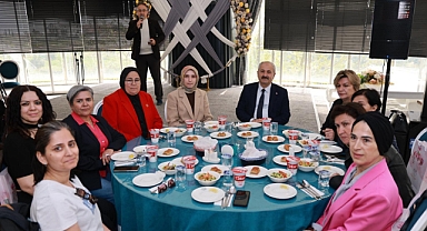 Gebze Belediyesi Kadın Muhtarları Ağırladı