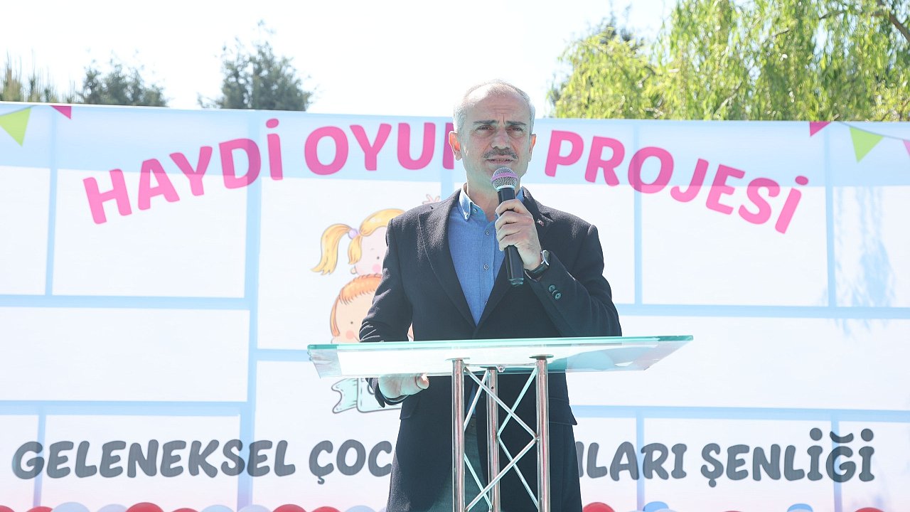 Çayırova’da Geleneksel Çocuk Oyunları Şenliği neşesi