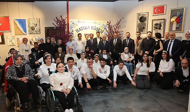 Engelsiz yetenekler eserleriyle hayran bıraktı
