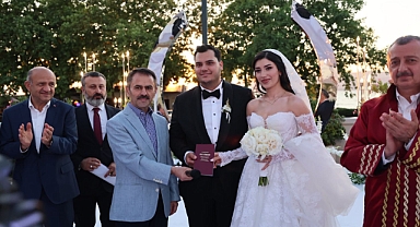 Vali Aktaş, Selin Seda ve Ali Sami Çiftinin Nikah Törenine Katıldı