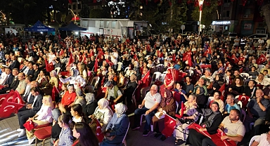15 Temmuz Demokrasi ve Milli Birlik Günü'nde Gölcük Dimdik Ayakta