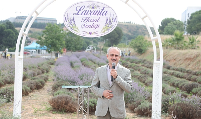Çayırovalılar Lavanta Hasadı Şenliği’nde bir araya geldi