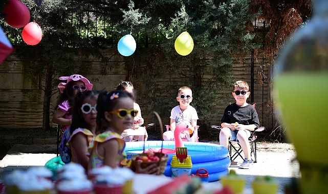 Çocuk Kulüpleri’ndeki minikler ‘Yaza Merhaba’ dedi