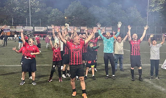 Gölcük'te Köyler Arası Futbol Turnuvası'nda Hasaneynspor Şampiyon Oldu