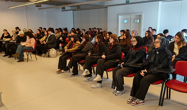 Lise Öğrencileri GTÜ’de Bilimle Tanıştı