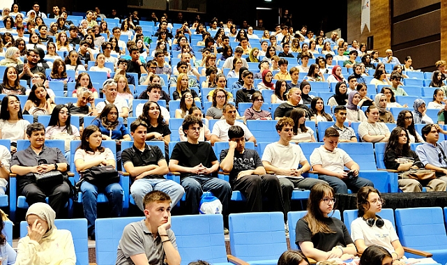 Lise Öğrencileri GTÜ’de Bilimle Tanıştı